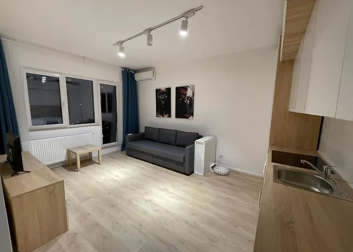 Aquamarine Luxury Apartment Palace